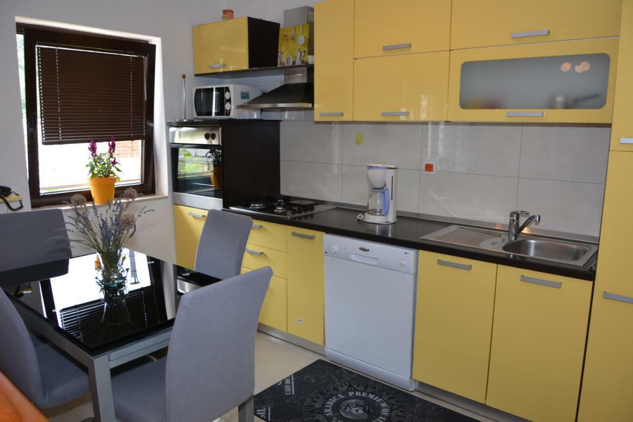 Apartment Ivana Senj  Luaran gambar